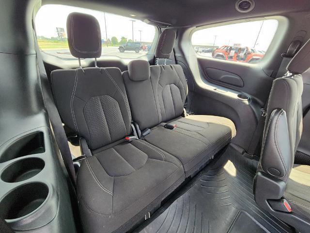 2023 Chrysler Pacifica Touring