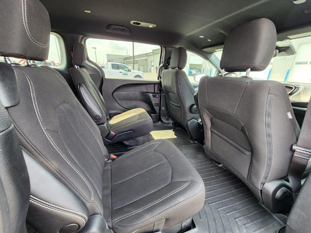 2023 Chrysler Pacifica Touring