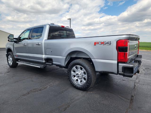 2023 Ford F-250 LARIAT