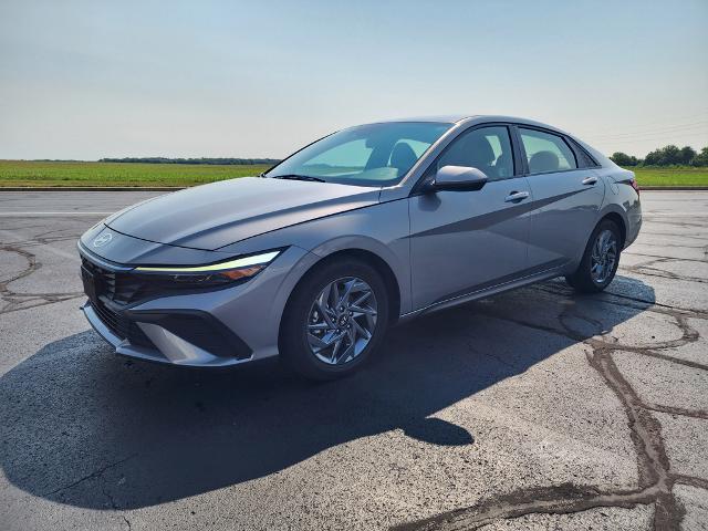 2024 Hyundai Elantra SEL for sale in Watseka, IL