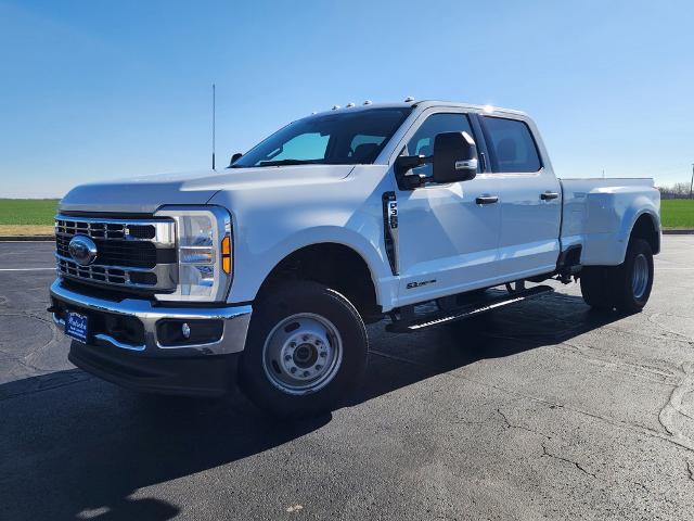 2024 Ford F-350 XLT for sale in Watseka, IL