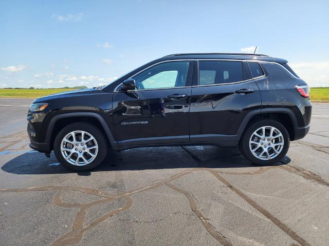 2023 Jeep Compass Latitude Lux FWD