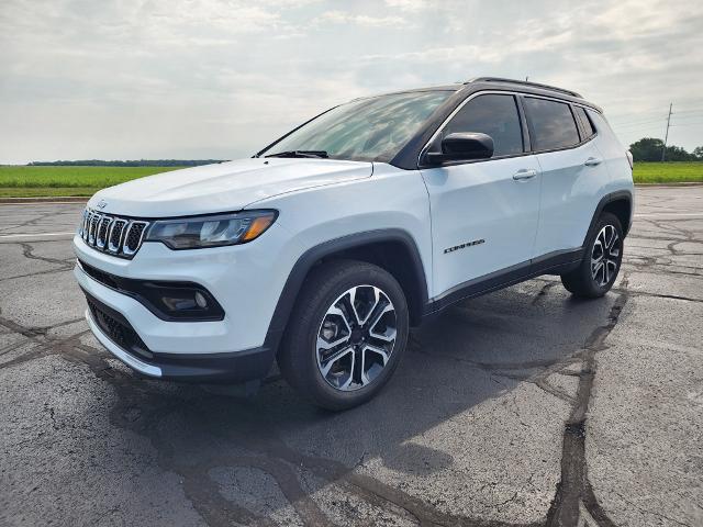 2023 Jeep Compass Limited 4x4 for sale in Watseka, IL