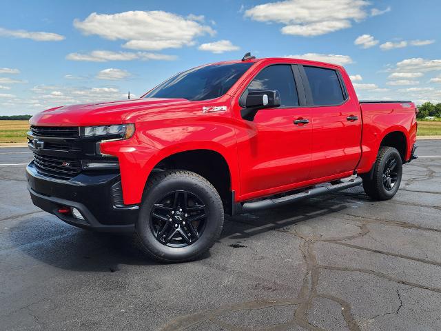 2022 Chevrolet Silverado 1500 4WD Crew Cab Short Bed LT Trail Boss for sale in Watseka, IL