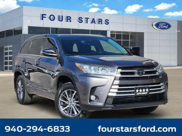 2018 Toyota Highlander XLE for sale in Jacksboro, TX