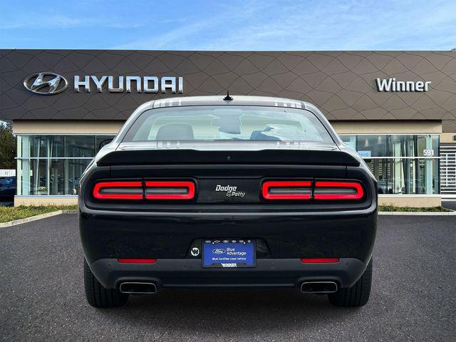 2018 Dodge Challenger R/T Plus Shaker