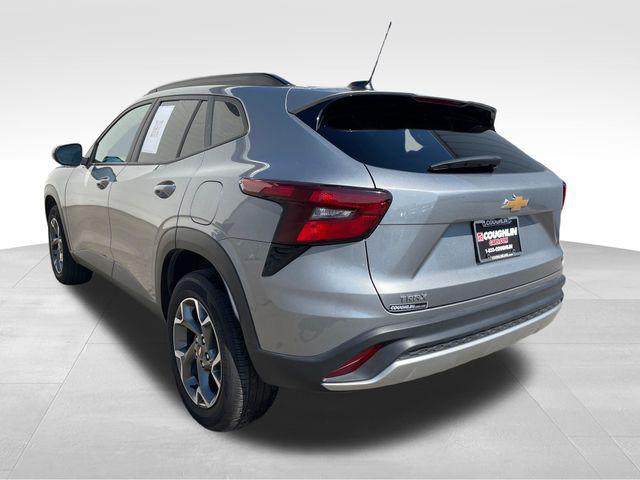 2025 Chevrolet Trax FWD LT