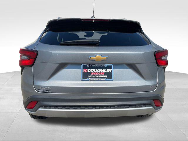 2025 Chevrolet Trax FWD LT