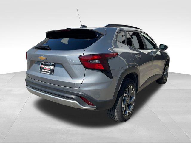 2025 Chevrolet Trax FWD LT