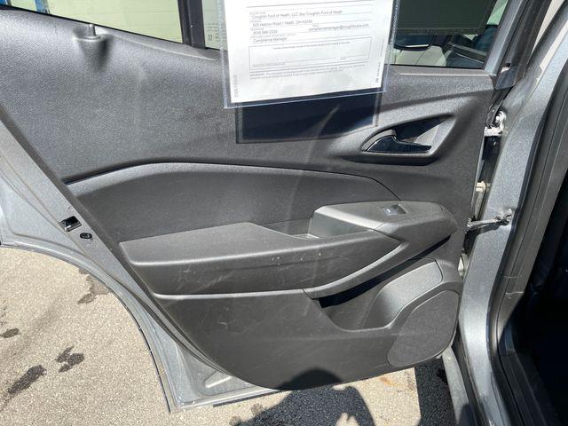 2025 Chevrolet Trax FWD LT