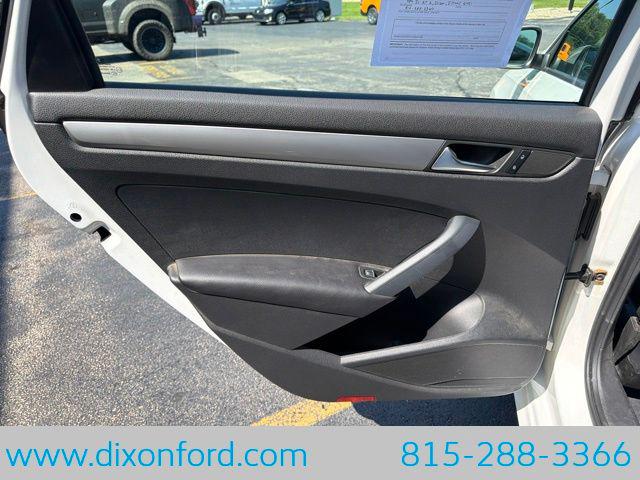 2012 Volkswagen Passat 2.5L S