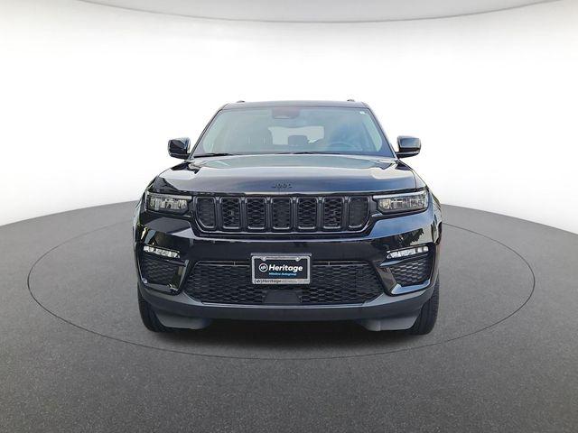 2023 Jeep Grand Cherokee Limited 4x4 2023 Jeep Grand Cherokee Limited 4x4