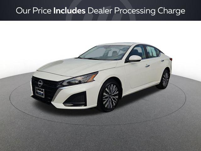 2025 Nissan Altima SV AWD