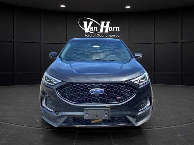 2021 Ford Edge ST