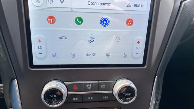 2021 Ford Edge ST