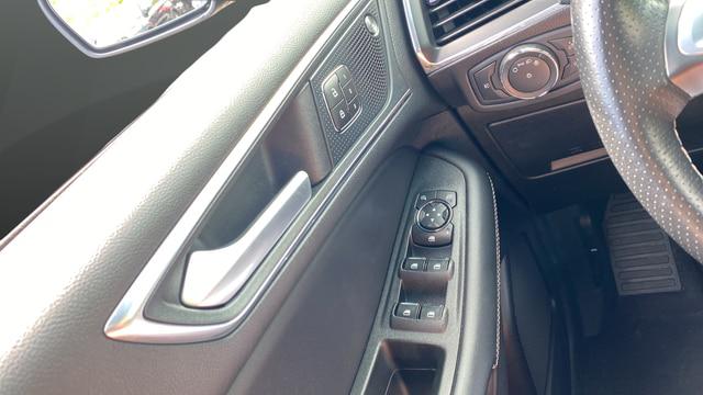 2021 Ford Edge ST