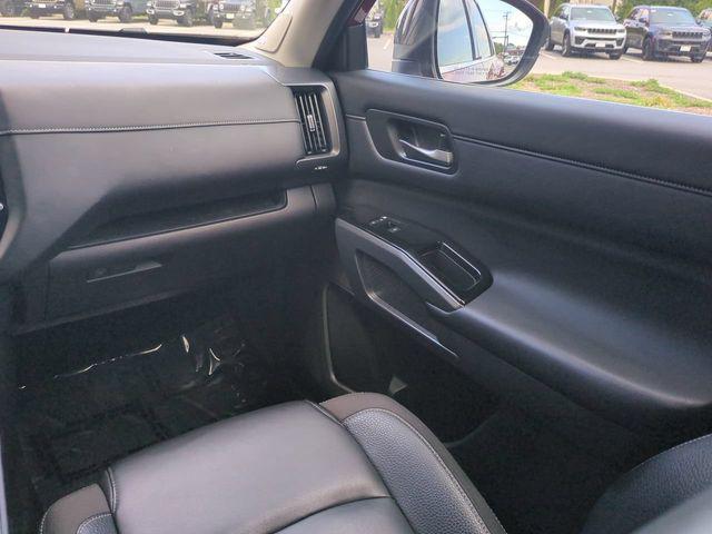 2023 Nissan Pathfinder SL 4WD