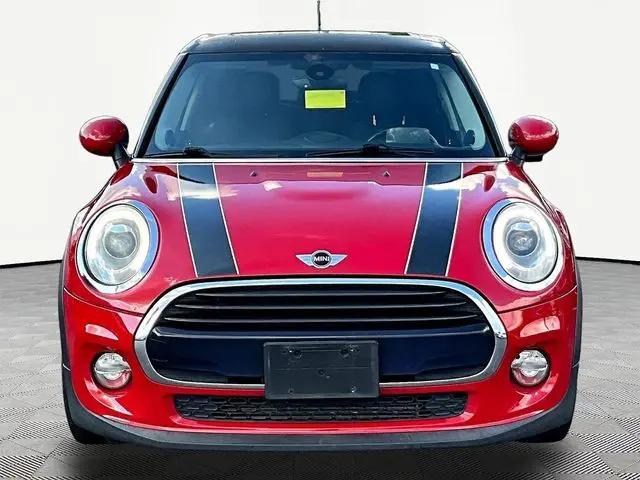 2017 MINI Hardtop Cooper