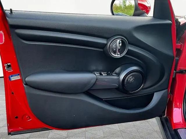 2017 MINI Hardtop Cooper