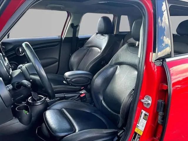 2017 MINI Hardtop Cooper