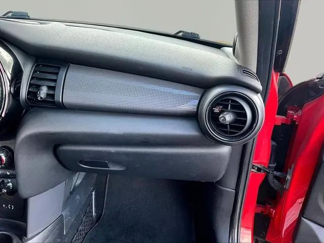 2017 MINI Hardtop Cooper