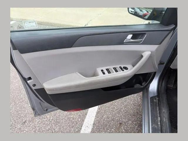 2017 Hyundai Sonata SE for sale in Streetsboro, OH