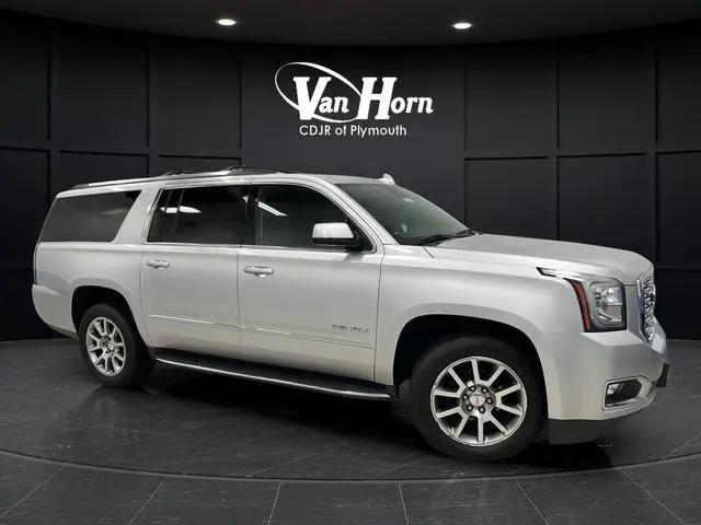 2020 GMC Yukon XL 4WD Denali for sale in Plymouth, WI