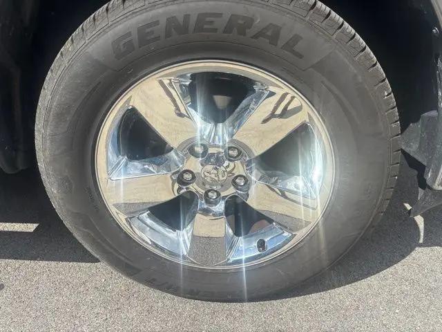 2017 Ram 1500 Big Horn Crew Cab 4x4 57 Box