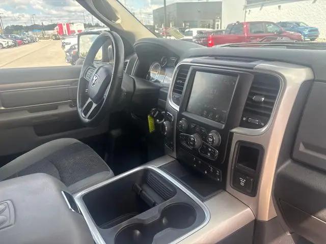 2017 Ram 1500 Big Horn Crew Cab 4x4 57 Box