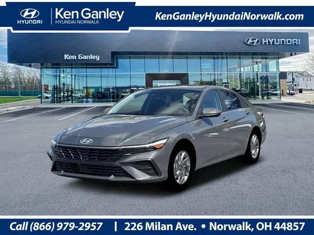 2026 Hyundai Elantra Hybrid Blue for sale in Norwalk, OH