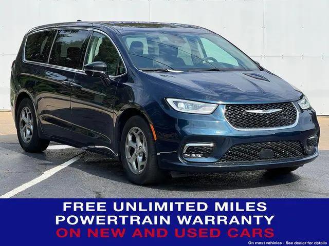 2024 Chrysler Pacifica Limited for sale in Fremont, MI
