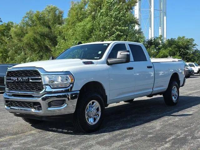 2024 Ram 2500 Tradesman Crew Cab 4x4 8' Box for sale in Davenport, IA