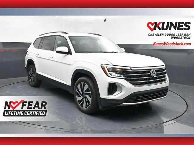 2024 Volkswagen Atlas 2.0T SE w/Technology for sale in Woodstock, IL