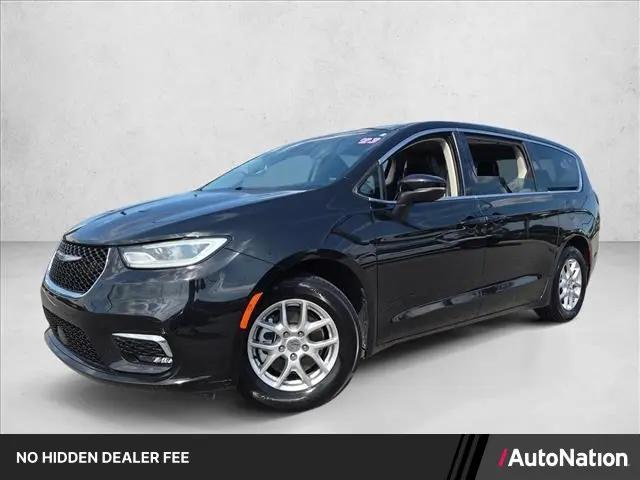 2023 Chrysler Pacifica Touring L for sale in Jacksonville, FL