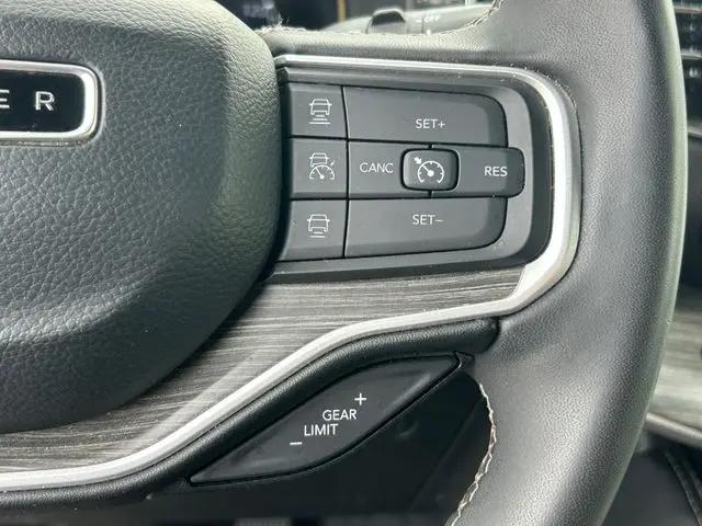 2024 Jeep Wagoneer Series III 4x4