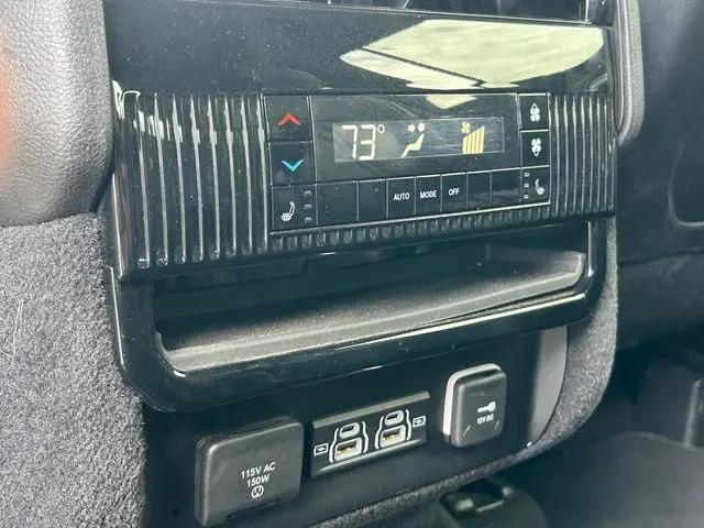 2024 Jeep Wagoneer Series III 4x4