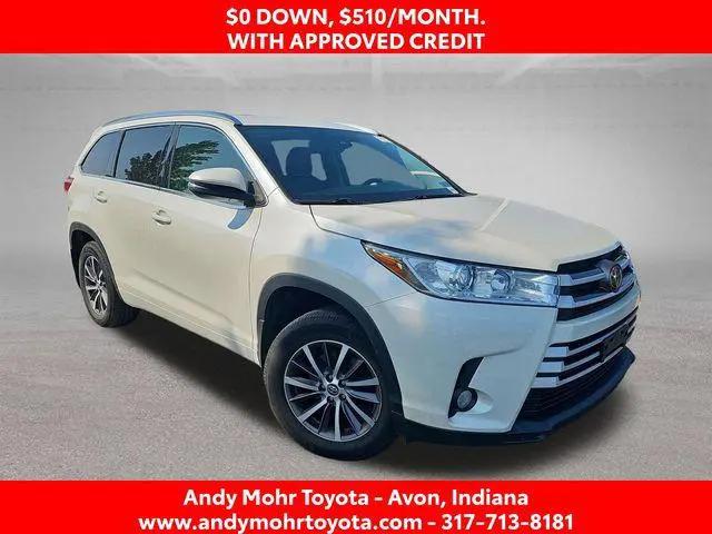 2017 Toyota Highlander XLE for sale in Avon, IN