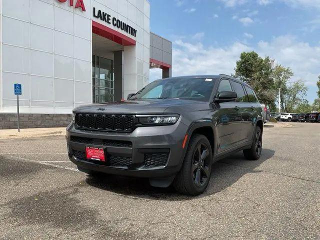 2021 Jeep Grand Cherokee Altitude 4x4 for sale in Baxter, MN