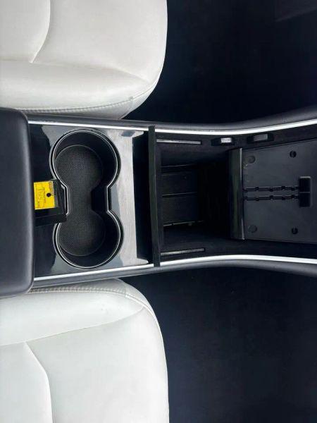 2019 Tesla Model 3 Mid Range