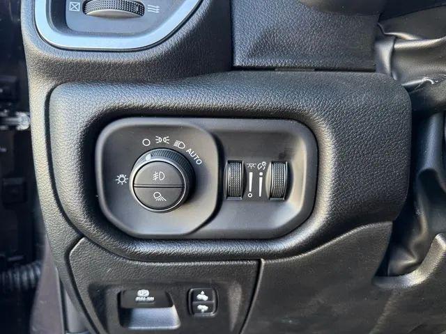2026 Ram 1500 Big Horn Crew Cab 4x2 57 Box