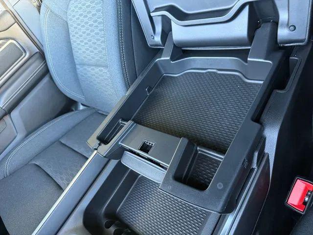 2026 Ram 1500 Big Horn Crew Cab 4x2 57 Box