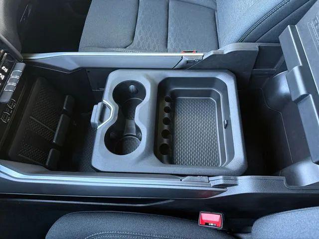 2026 Ram 1500 Big Horn Crew Cab 4x2 57 Box