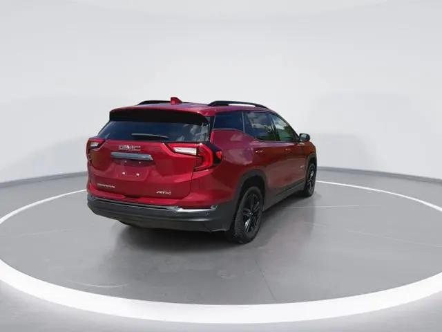 2024 GMC Terrain AWD AT4