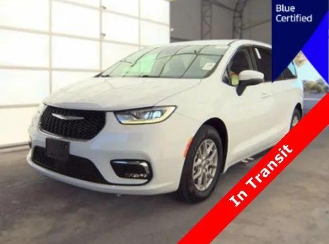 2023 Chrysler Pacifica Touring L for sale in Granger, IA