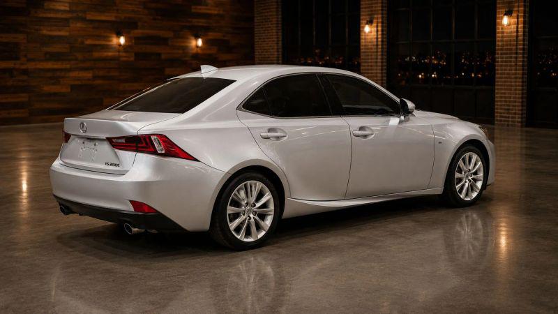 2016 Lexus IS 200t 200t