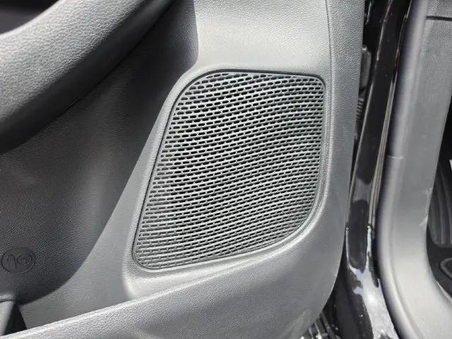 2027 Chrysler Pacifica Select AWD