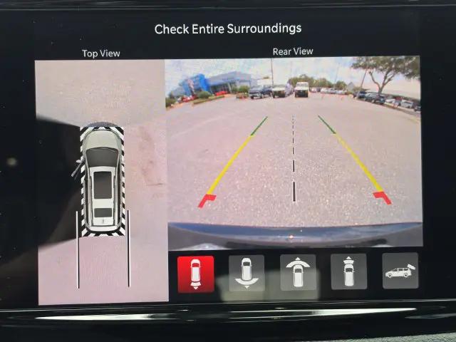 2027 Chrysler Pacifica Select AWD