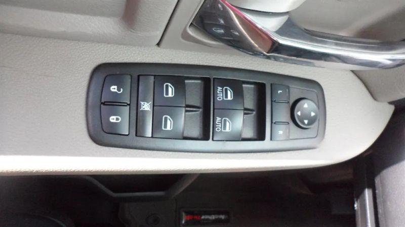 2012 Ram 1500 SLT