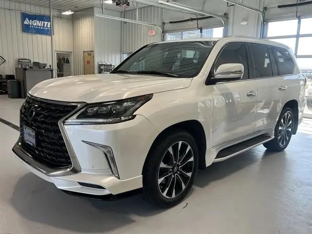 2021 Lexus LX 570 Two-Row