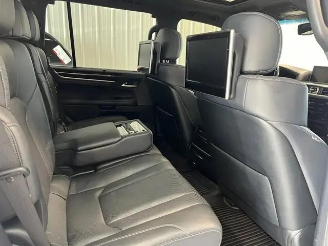 2021 Lexus LX 570 Two-Row